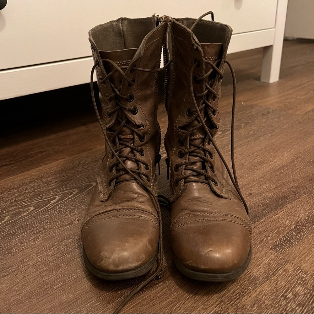 Steve Madden combat boots